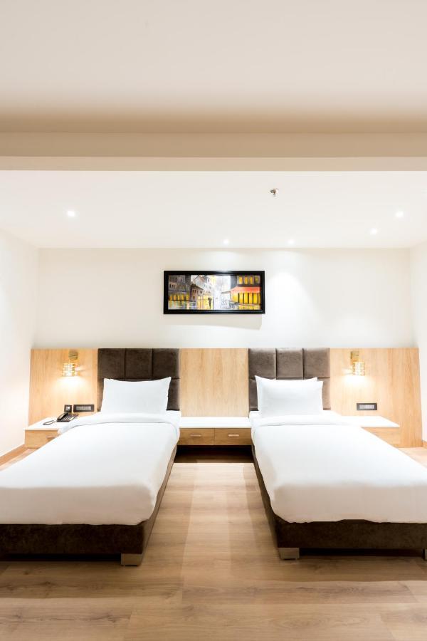 Hotel Dayal Gateway Lucknow Exterior foto
